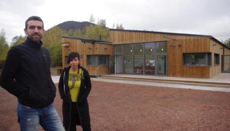 356780147_B977000924Z.1_20151106162509_000_GT15HMF9I.3-0